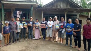 Komunitas Ijen Offroad Bondowoso, Santuni Anak Sebatangkara di Desa Sumberwringin