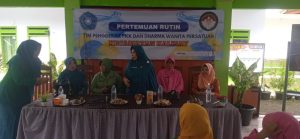 Tim Penggerak PKK Desa Sumber Kalong Gelar Pertemuan Kader Posyandu